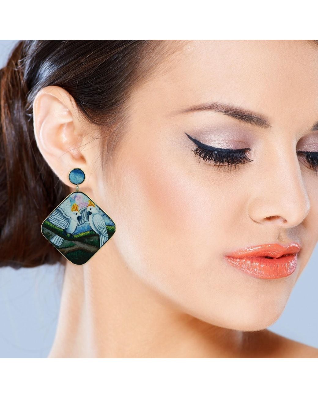 Artisan Blue Natural Diamond Dangle Earrings 18k Yellow Gold Bakelite Bird Print Enamel Jewelry