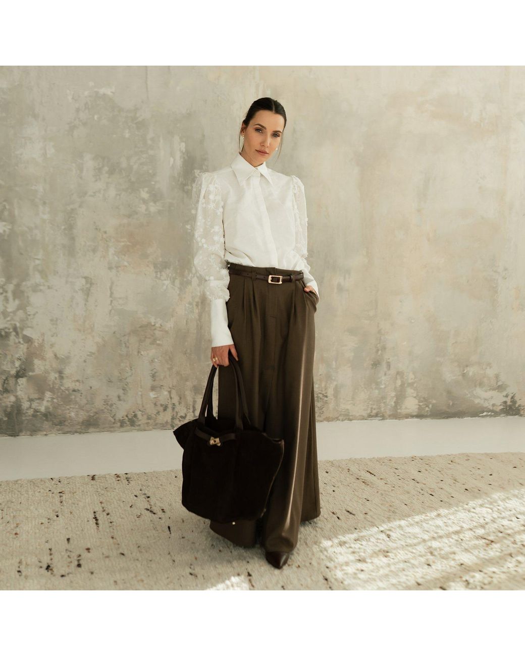 Mandragora White Cotton Ecru Shirt With Embroidered Sleeves – Madden