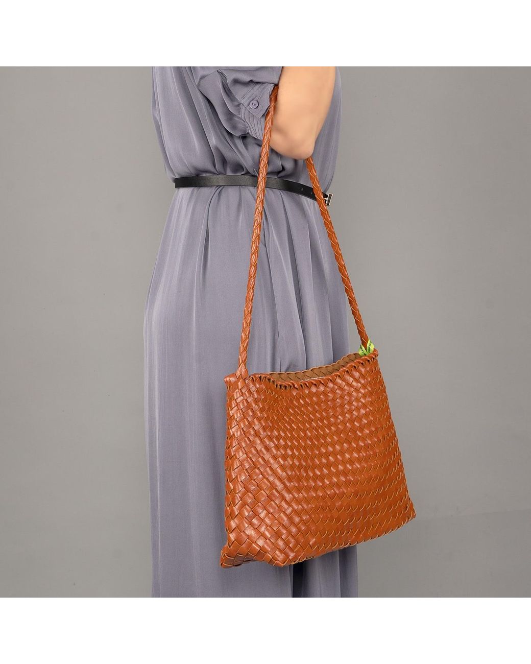 Rimini Brown Hand Weaving Vegan Leather Shoulder Bag 'Suzy'