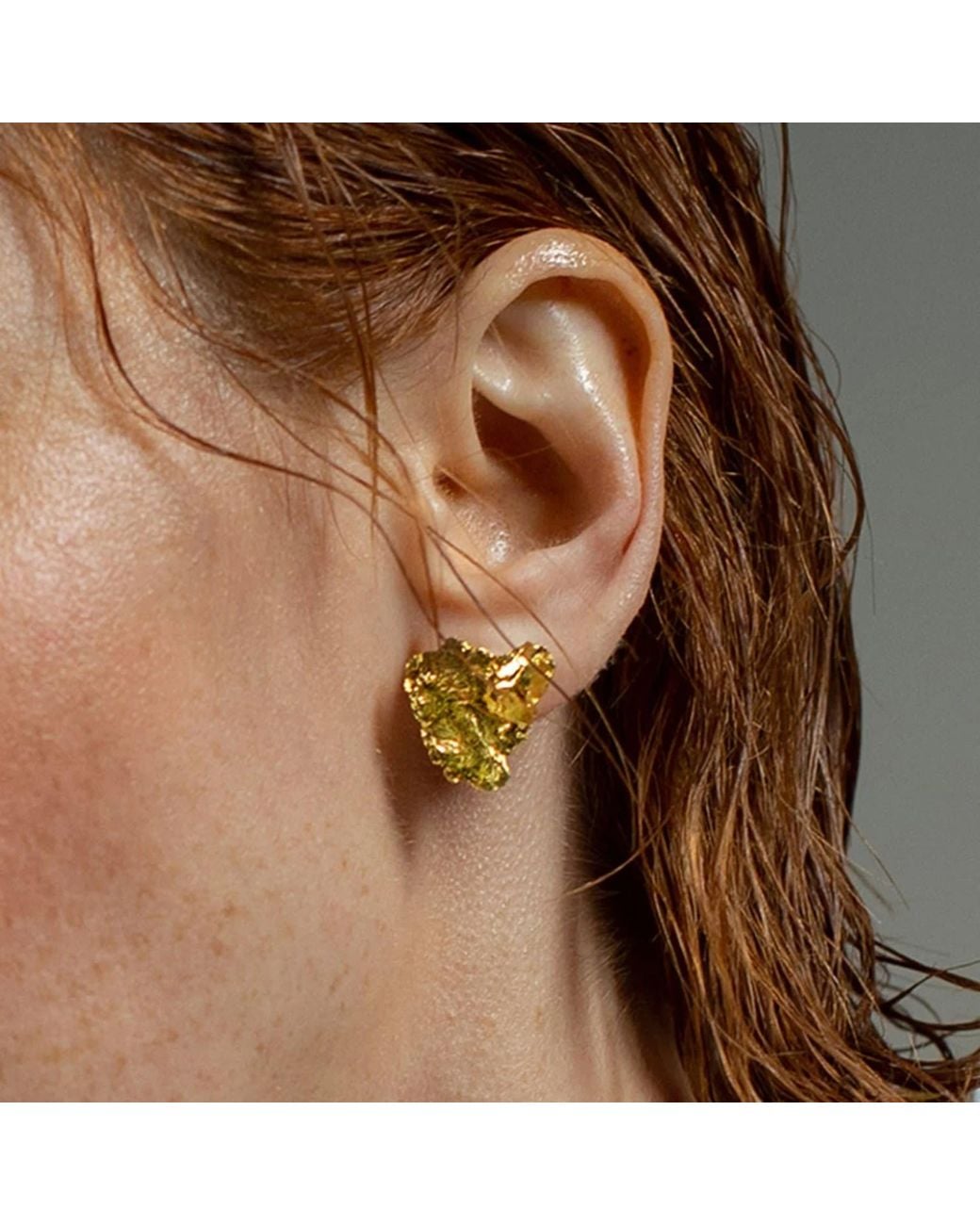 EVA REMENYI Metallic Artemis Earrings