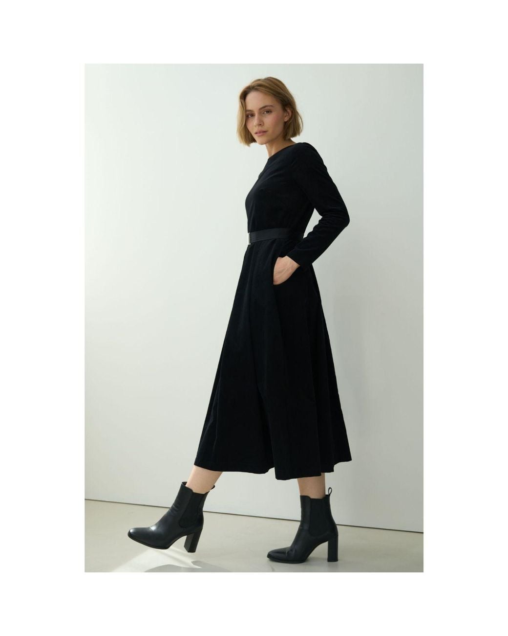 Marianna Déri Black Corduroy Belted Dress