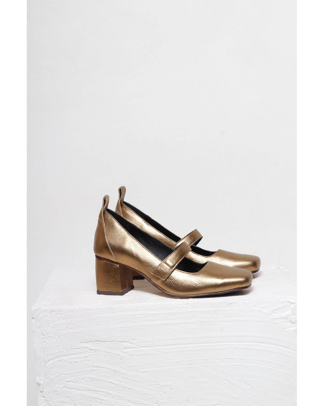 Mafalda Brown Jamille Mary Jane Pumps