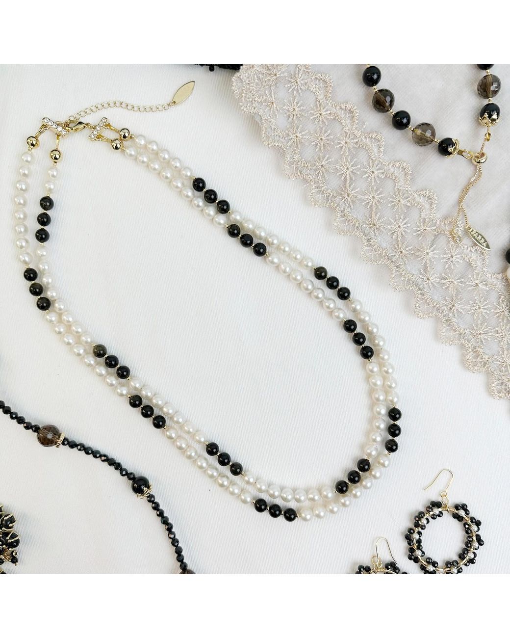Farra Metallic Timeless Obsidian & Freshwater Pearls Double Layers Necklace