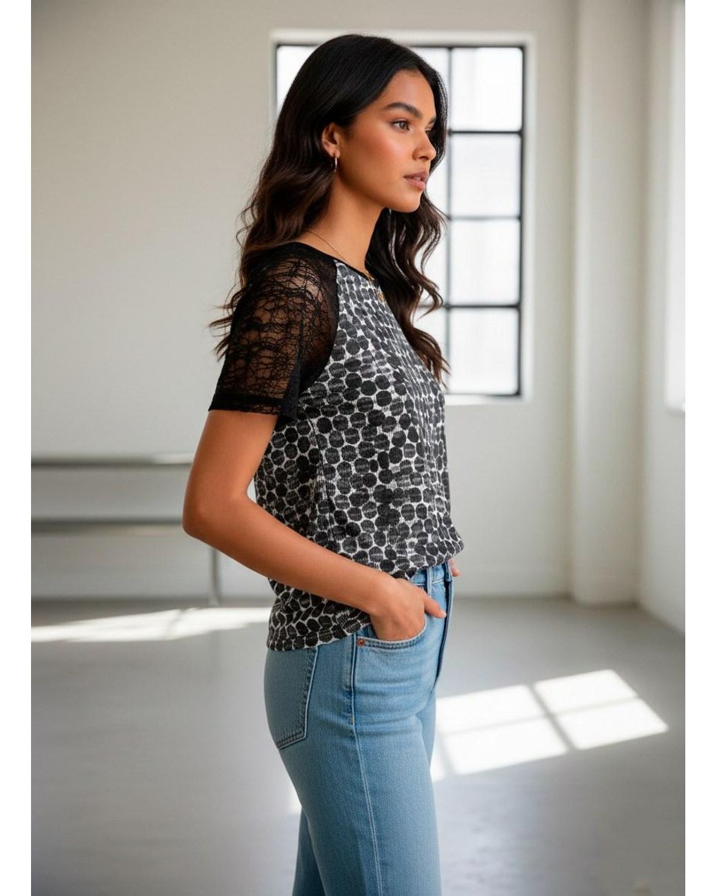 Conquista Black Geometric Print Top With Contrast Sleeves