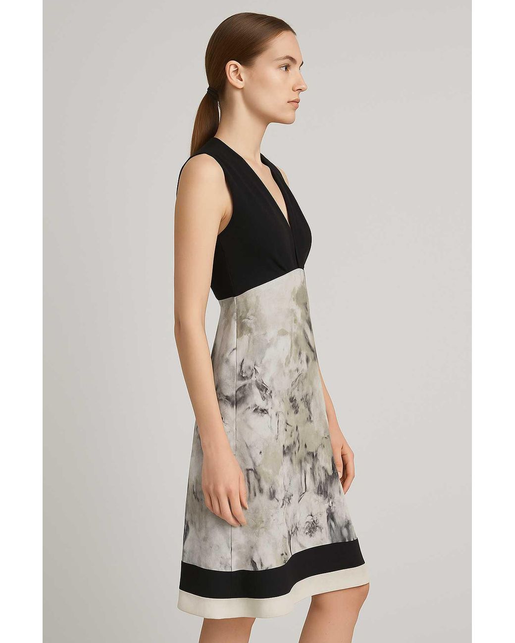 Conquista Black Floral Print Viscose-Elastane Jersey Dress