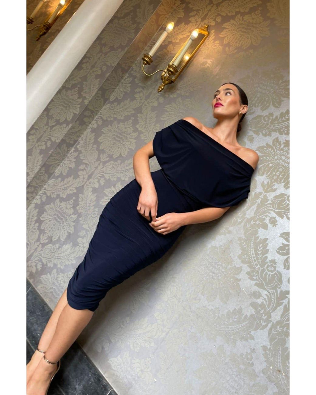 Atom Label Blue Oxygen Dress