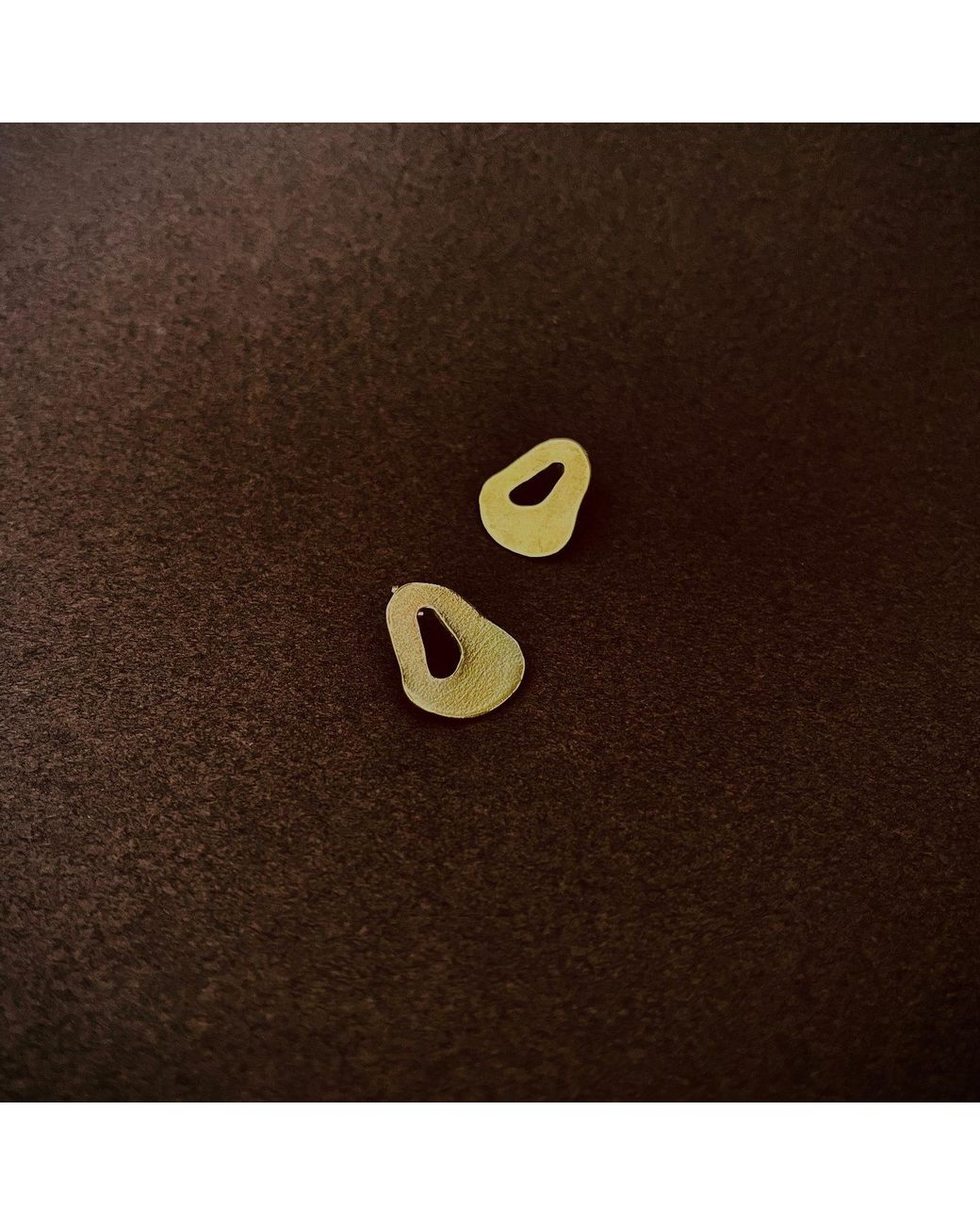 Bio-Trimmings Metallic Behring Earrings