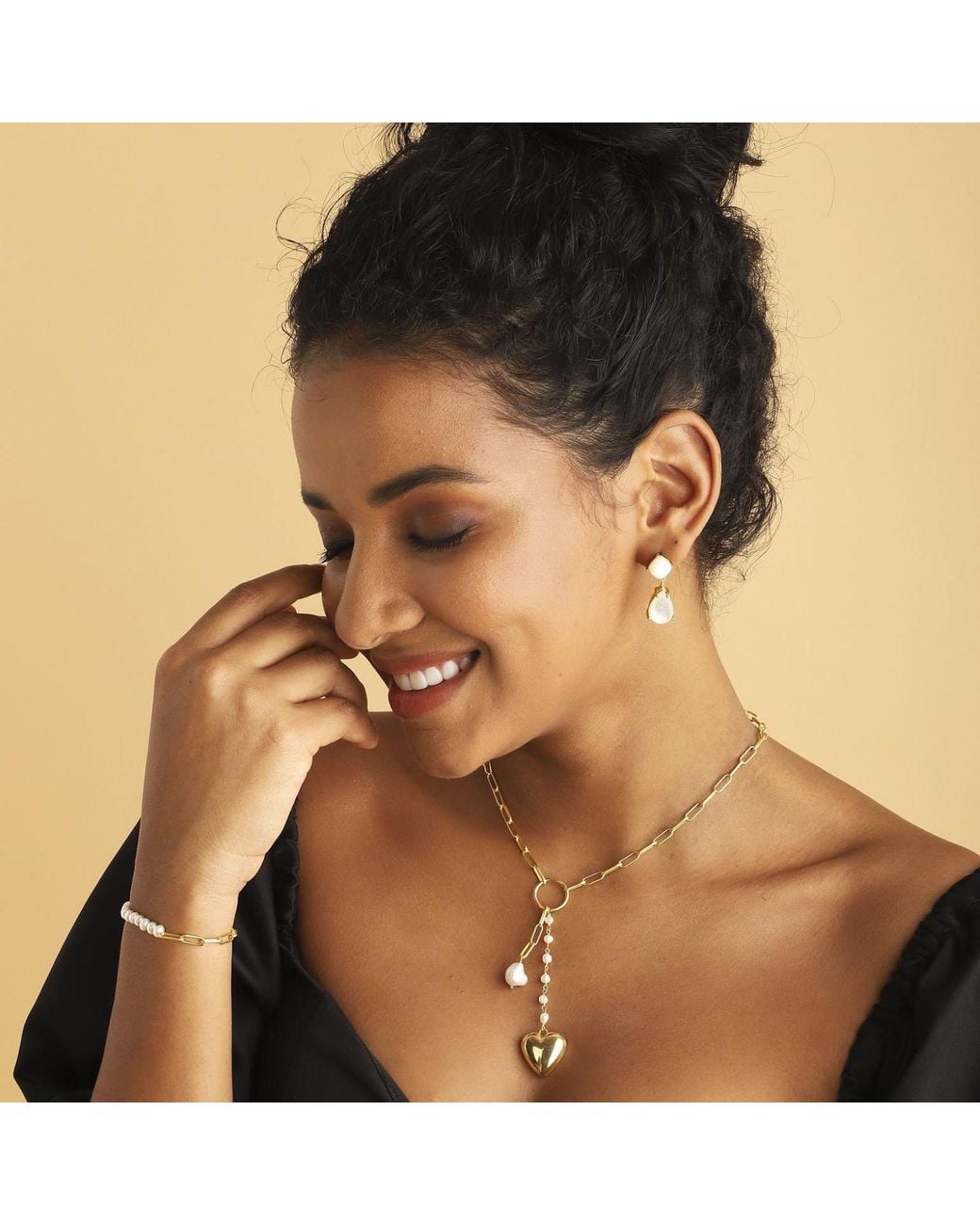 Lila Rasa Metallic Paperclip Pearl & Heart Drop Necklace