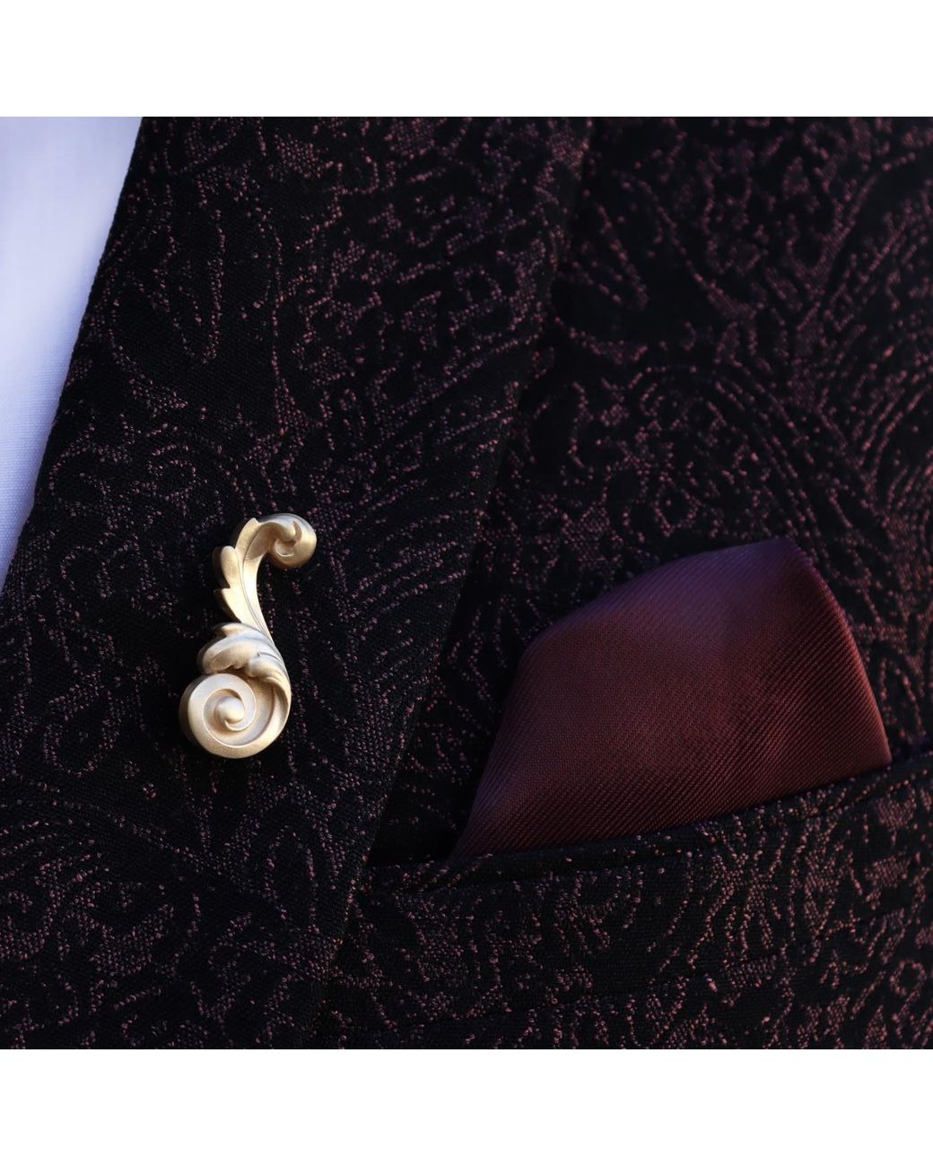 Gabriella Alicia Metallic The Acanthus Brooch