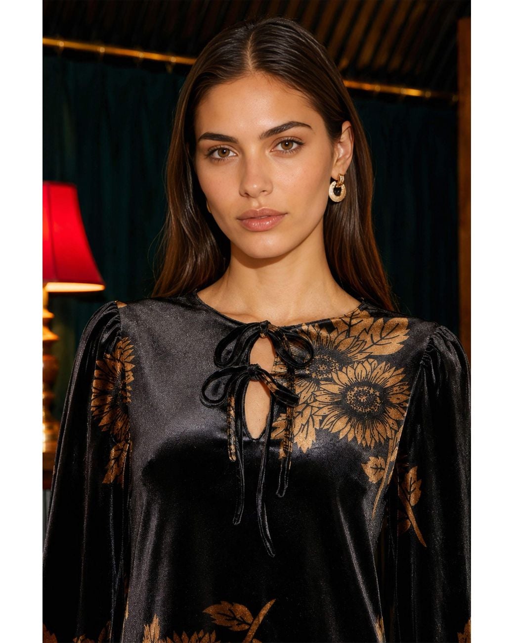 Yumi' Black Velvet Sunflower Print Tunic
