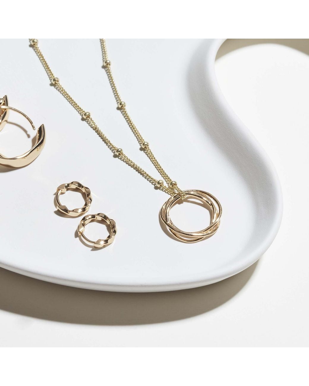 Muru Metallic Karma Necklace With Bead Chain