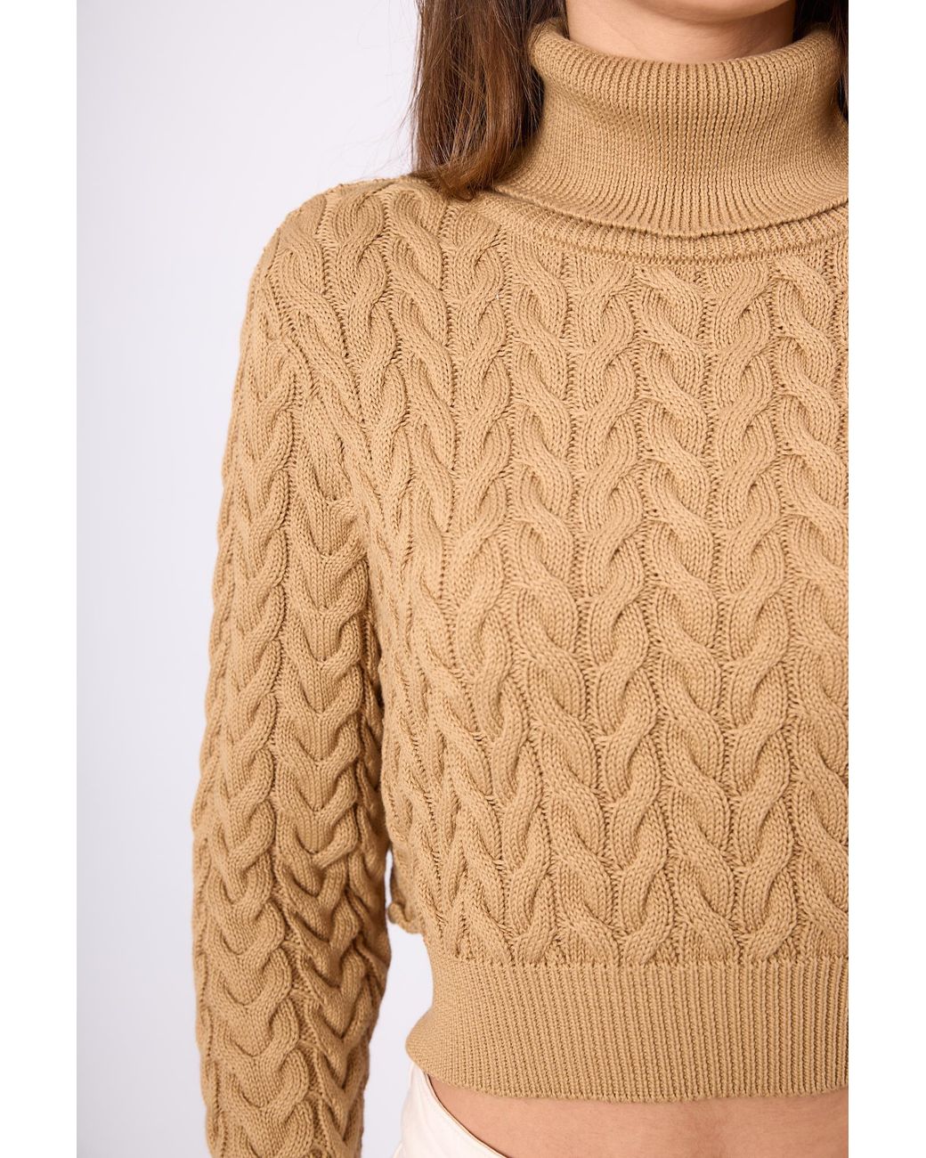 Peraluna White Scarlett Cable Knit Crop Jumper