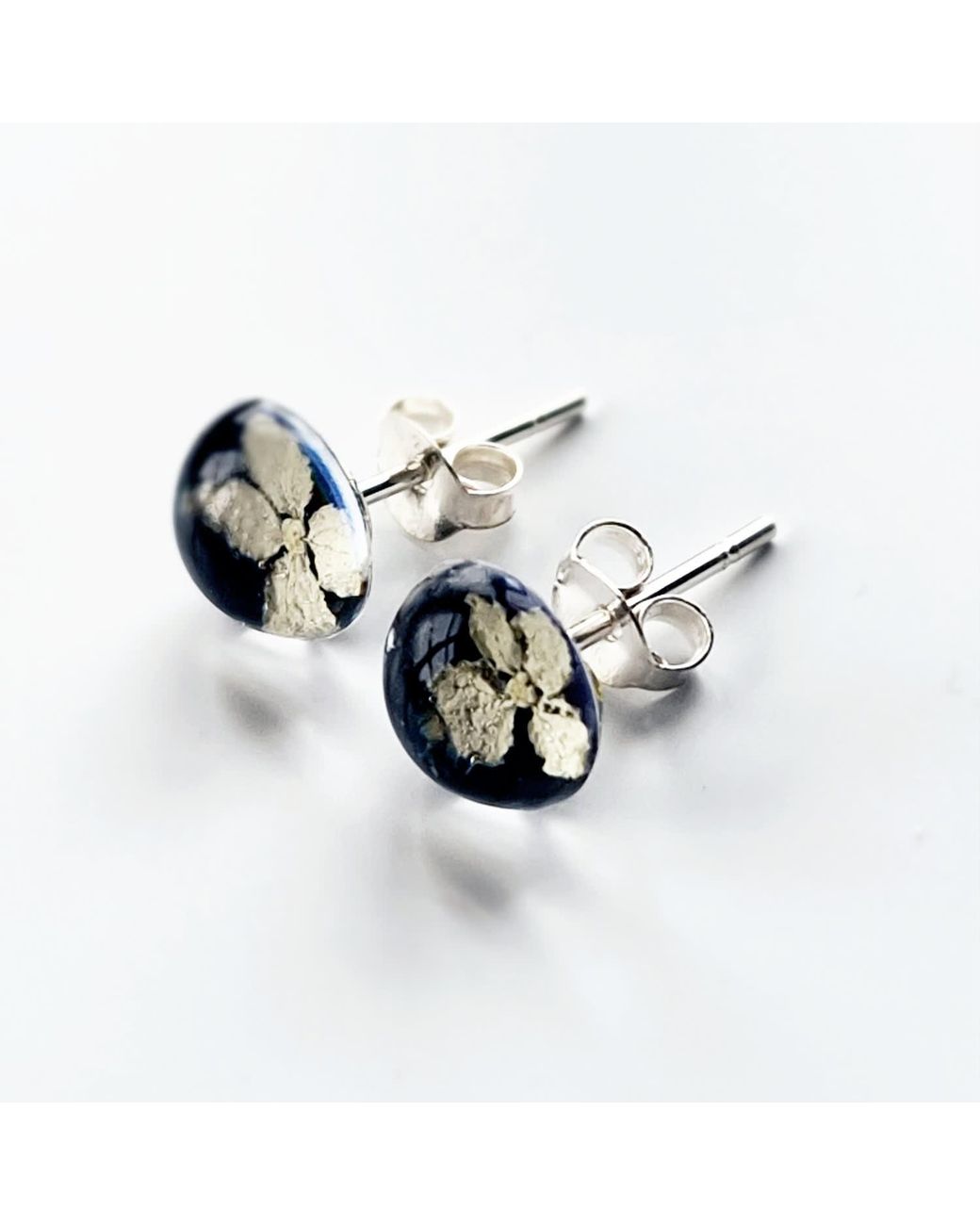 Laura Daili Blue Earrings Hydrangea