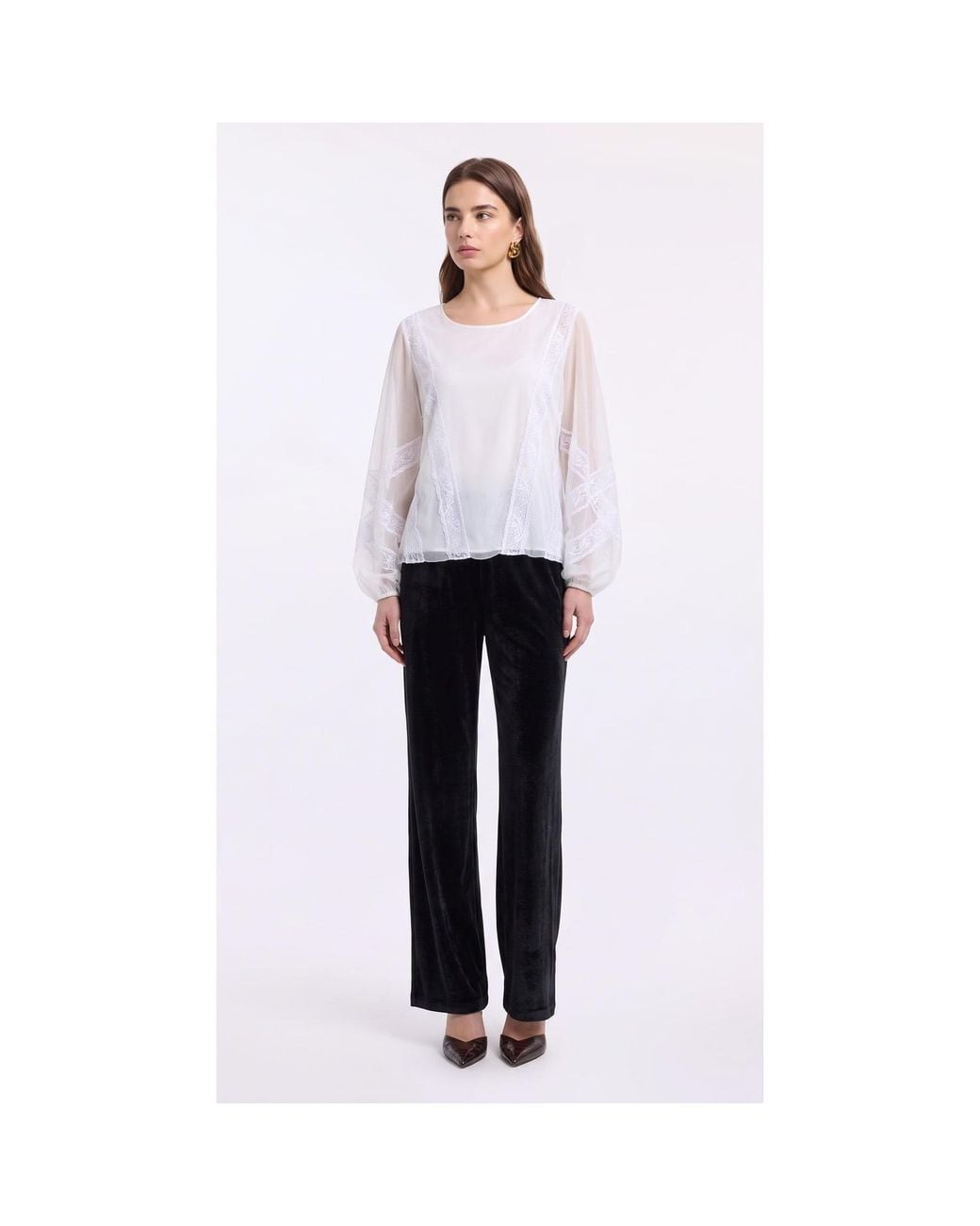 concept A trois White Blouse With Tulle Sleeves And Tone-On-Tone Lace