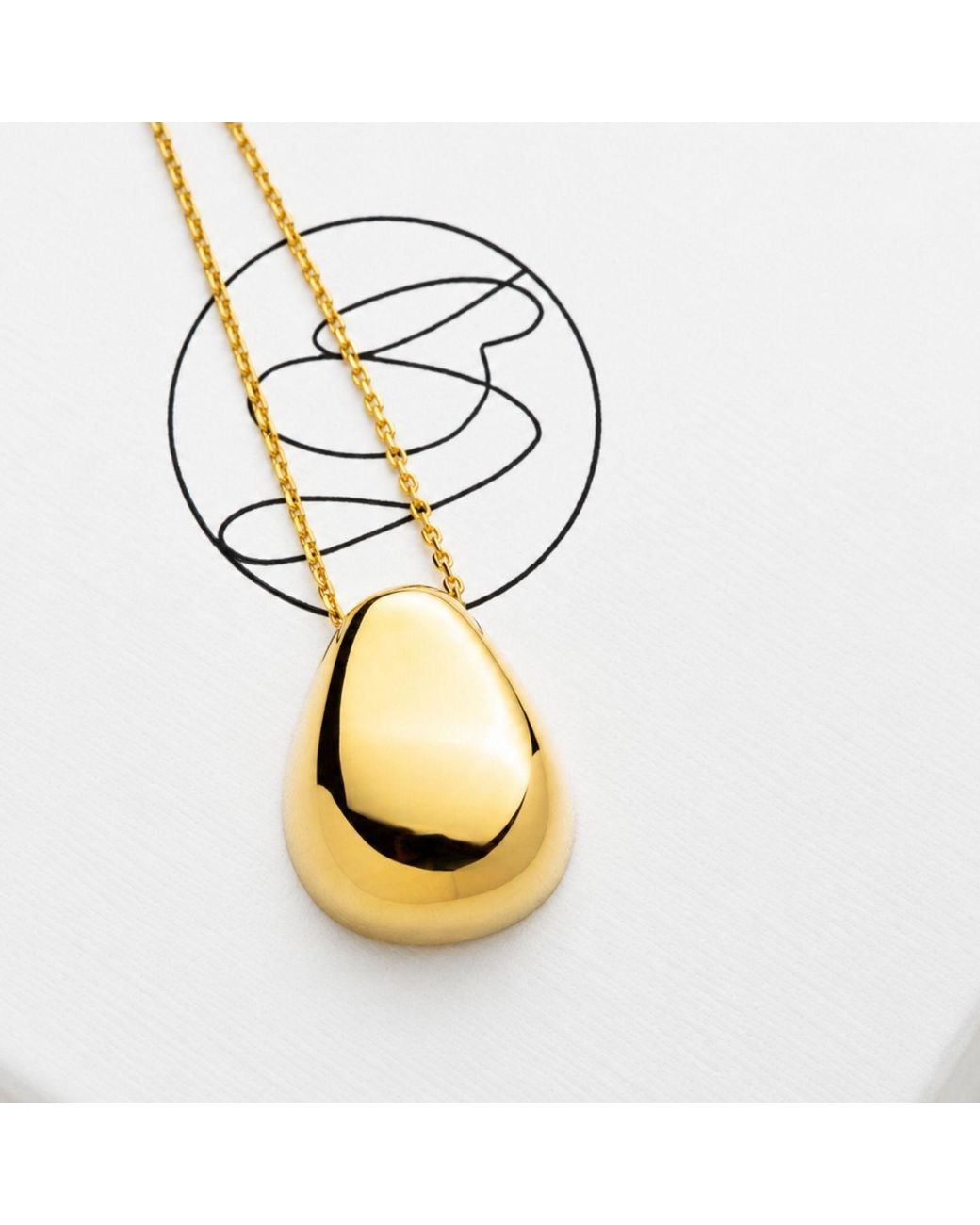 Belinda Jewelz Metallic Pebble Pendant Necklace