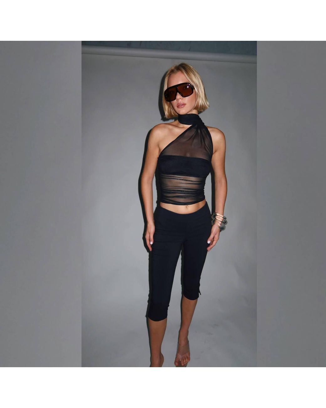 Khéla the Label Black Knee Deep Capri Pants