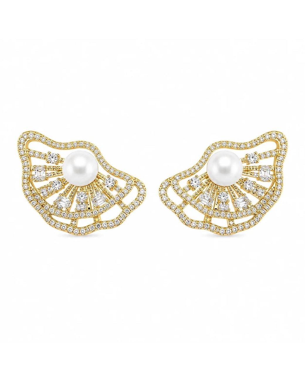 Angel Barocco Metallic Freshwater Pearl Ginkgo Leaf Stud Earrings