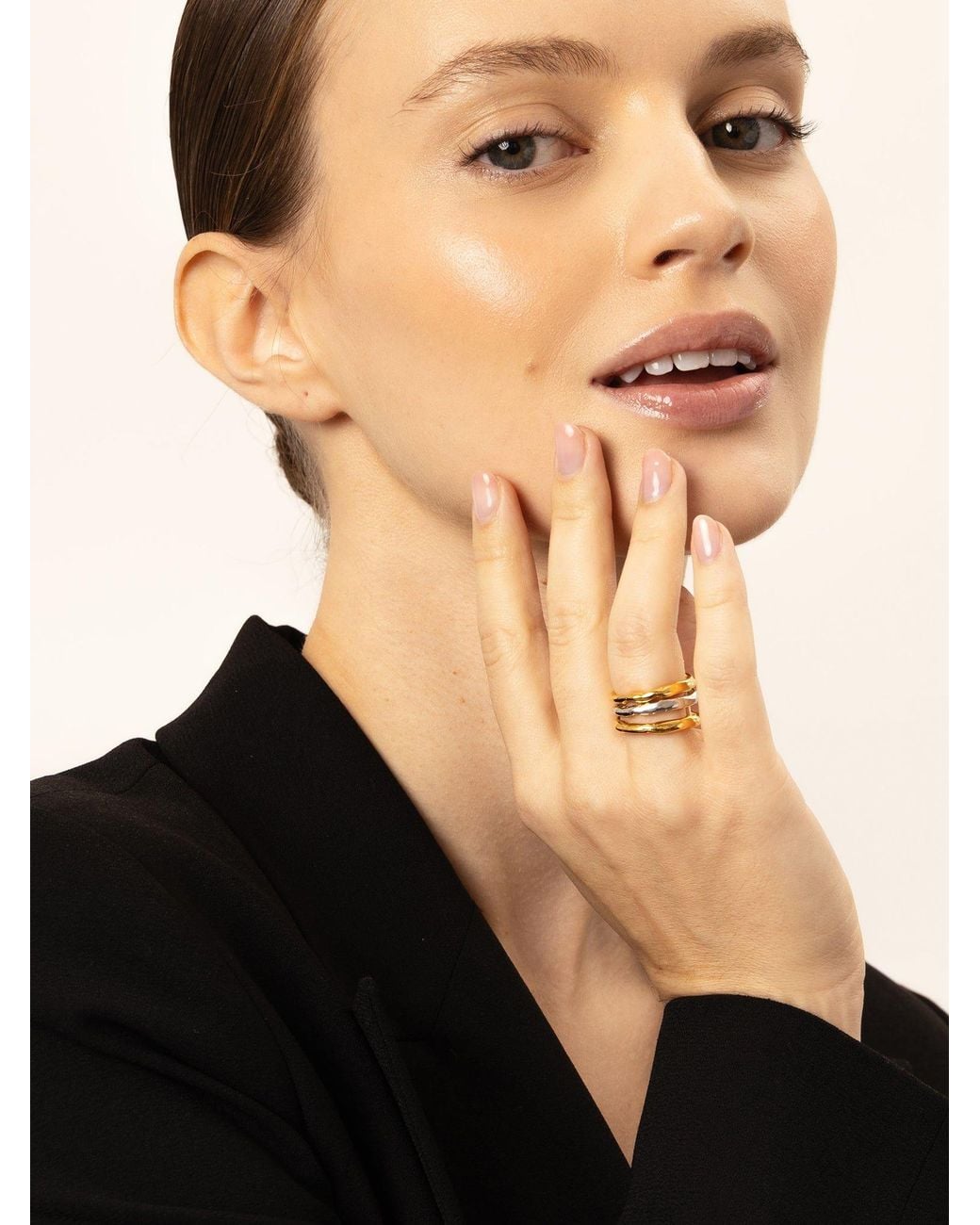 EVA REMENYI Metallic Talisman Ring