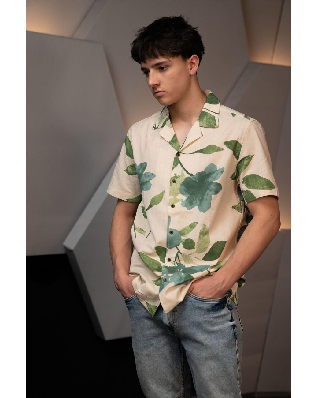 Stovaria Green Camp Collar Half Sleeve Pure Cotton Shirt With Abstract Print for men