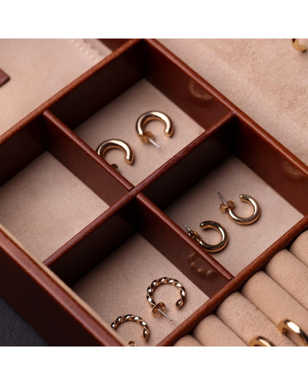 Time Resistance Brown Leather Jewelry Box Accessory Box