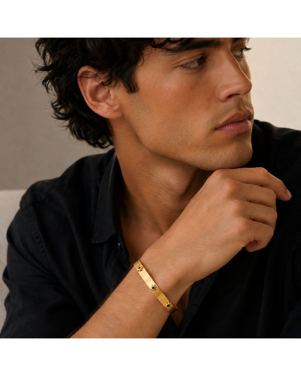 Mulgaro Metallic Poseidon Cuff