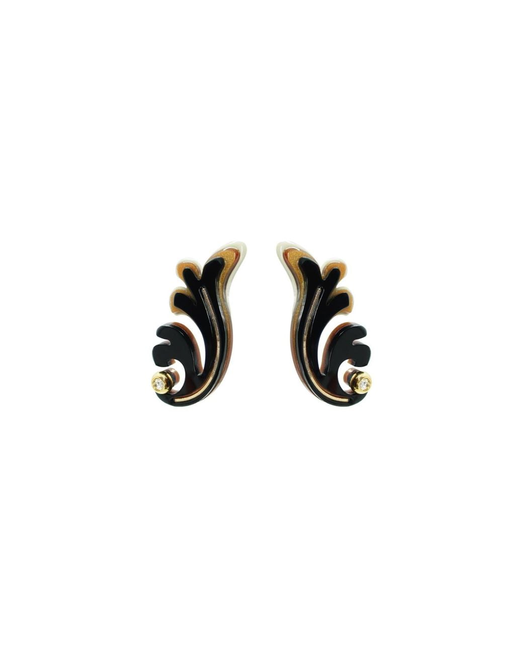 Gissa Bicalho Black Acrylic Handmade Earring Rosebush