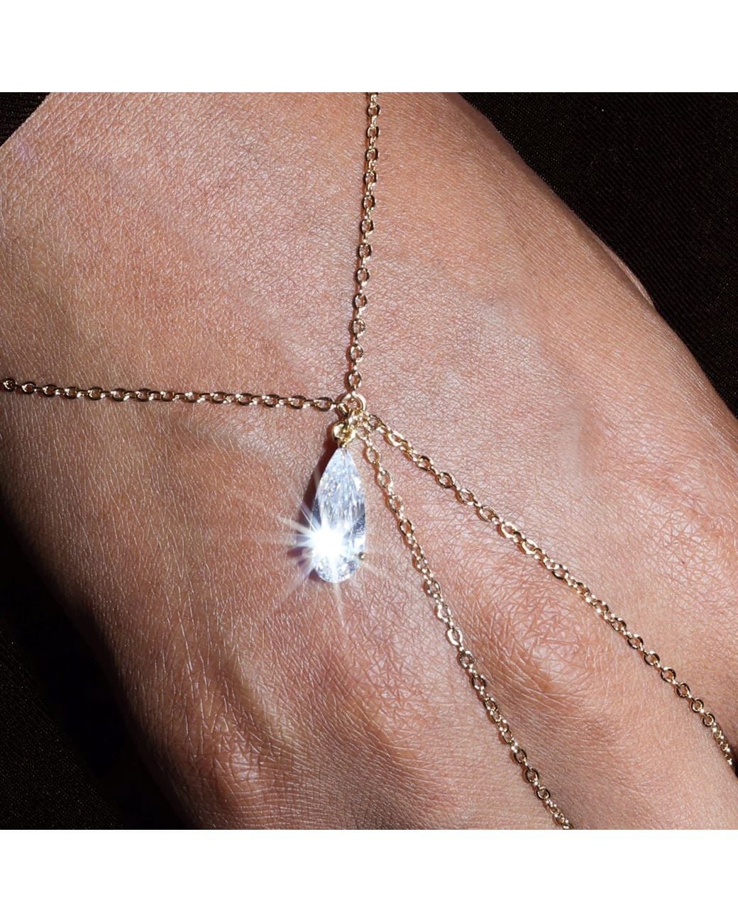 Studio Baloge Metallic Lumina Solitaire Hand Chain