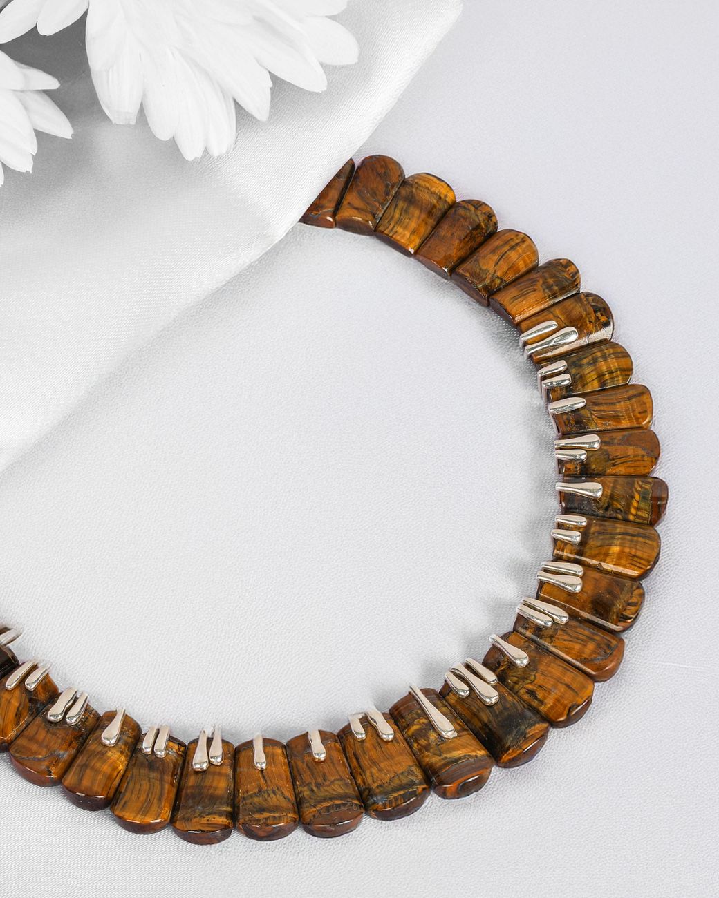 The Jewelz Metallic Wild Instinct – Tiger's Eye Fan Collar Necklace