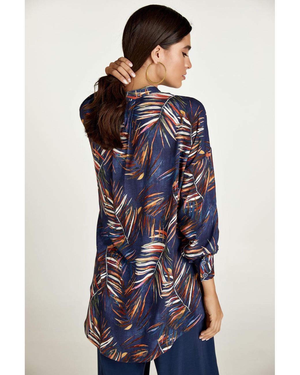 Conquista Blue Leaf Print Blouse With Mandarin Collar