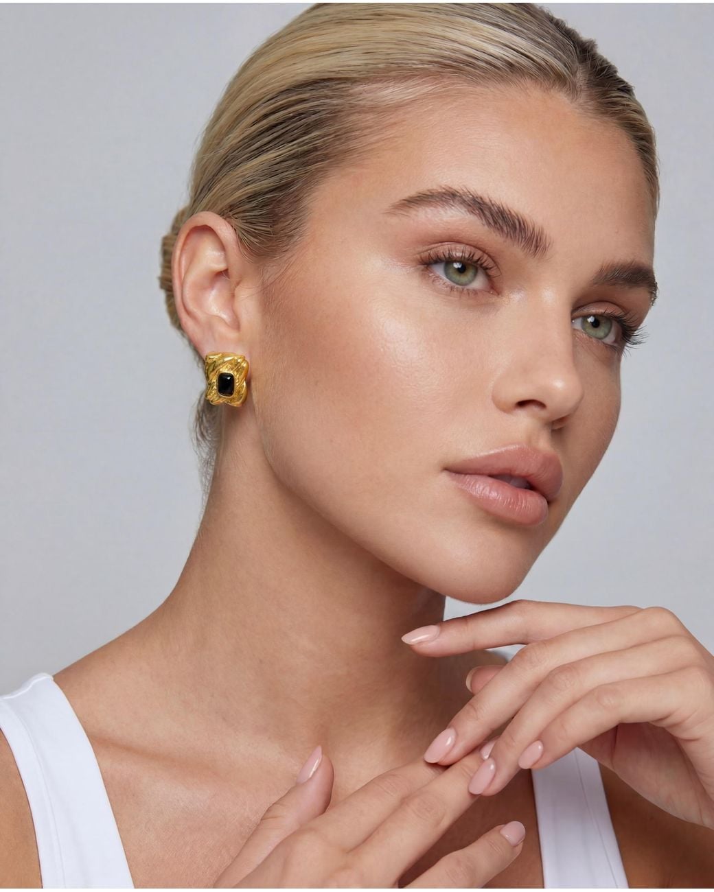 Elk & Bloom Metallic Chunky 14K Molten Wave Stud Earrings