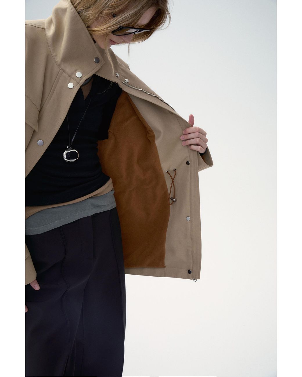 FRONT ROW SHOP Natural Safari Jacket With Flap Patch Pockets