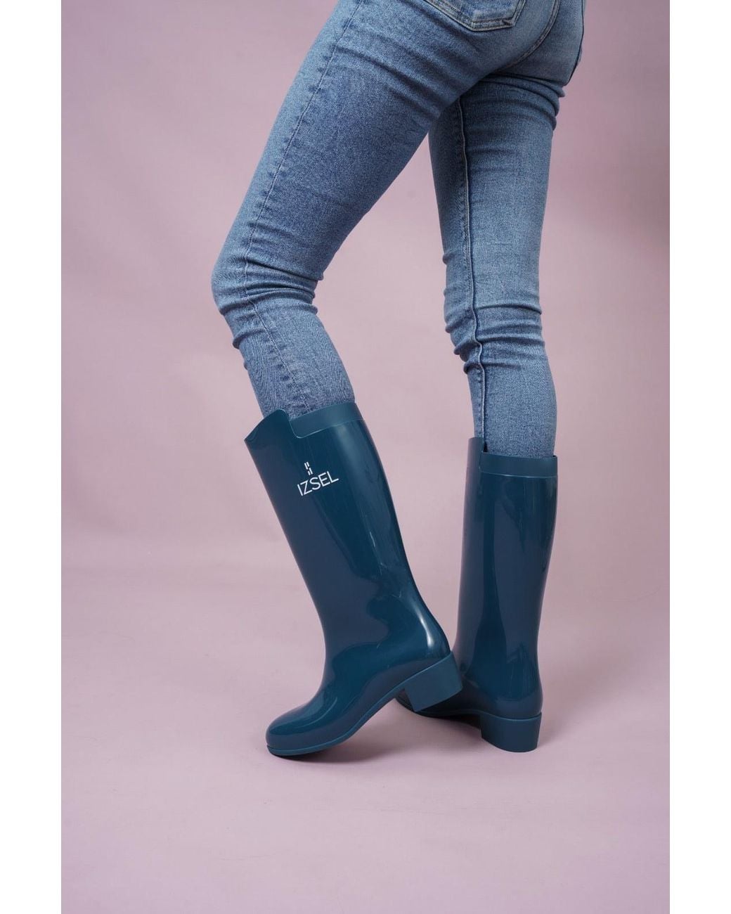 Izsel Blue Classic Rain Boot