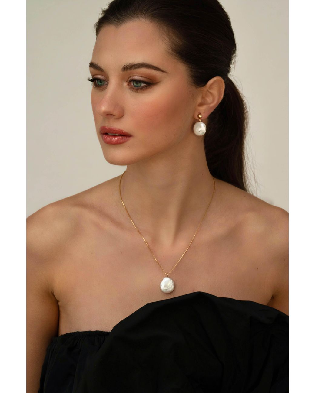 Katy Faye Metallic Luna Pearl Necklace