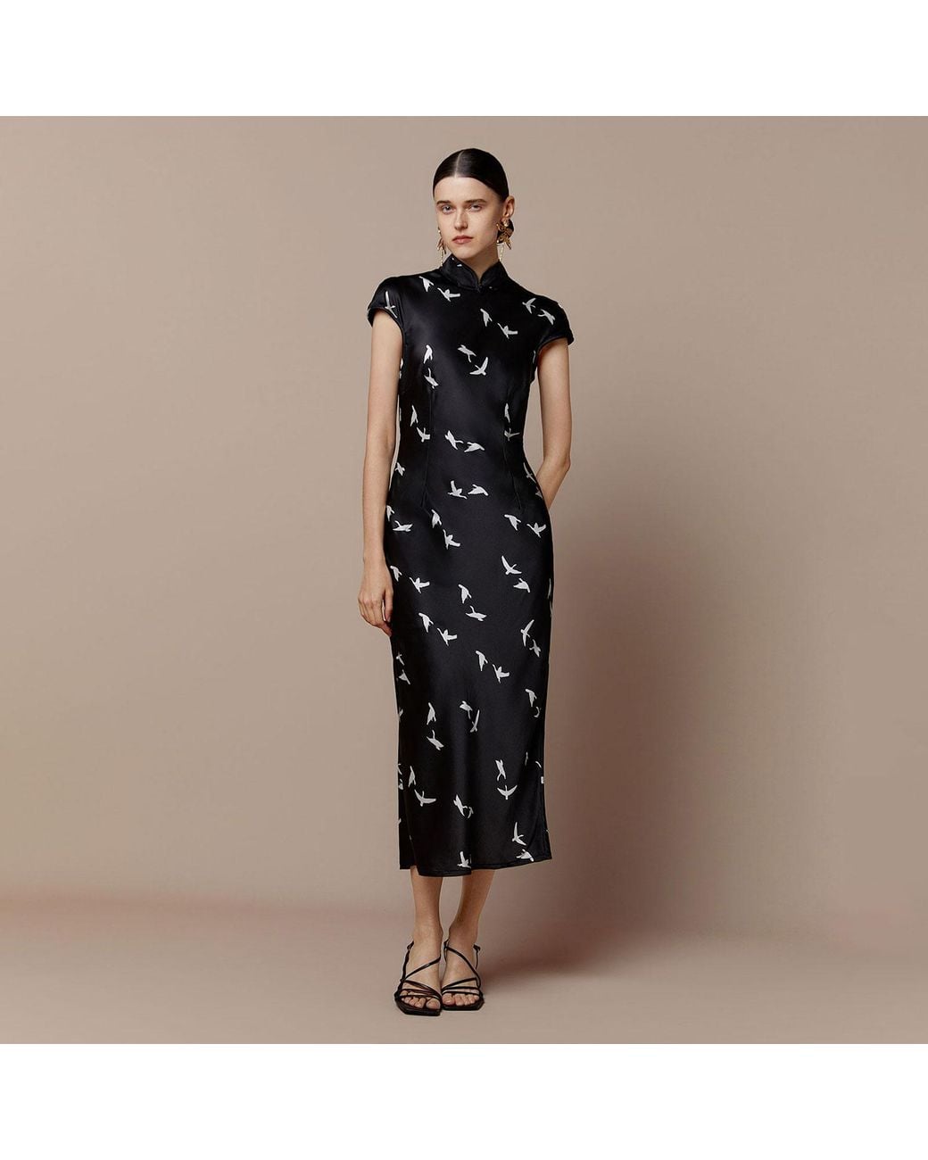 Silkinc Black Swan Goose Backless Cheongsam