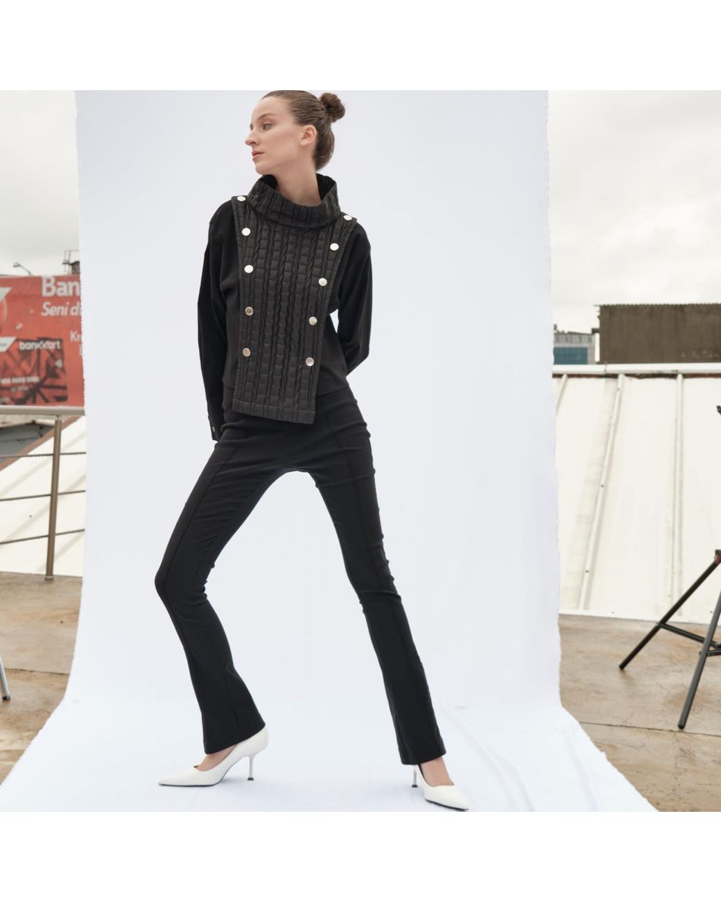 Mirimalist Black Viva Pants
