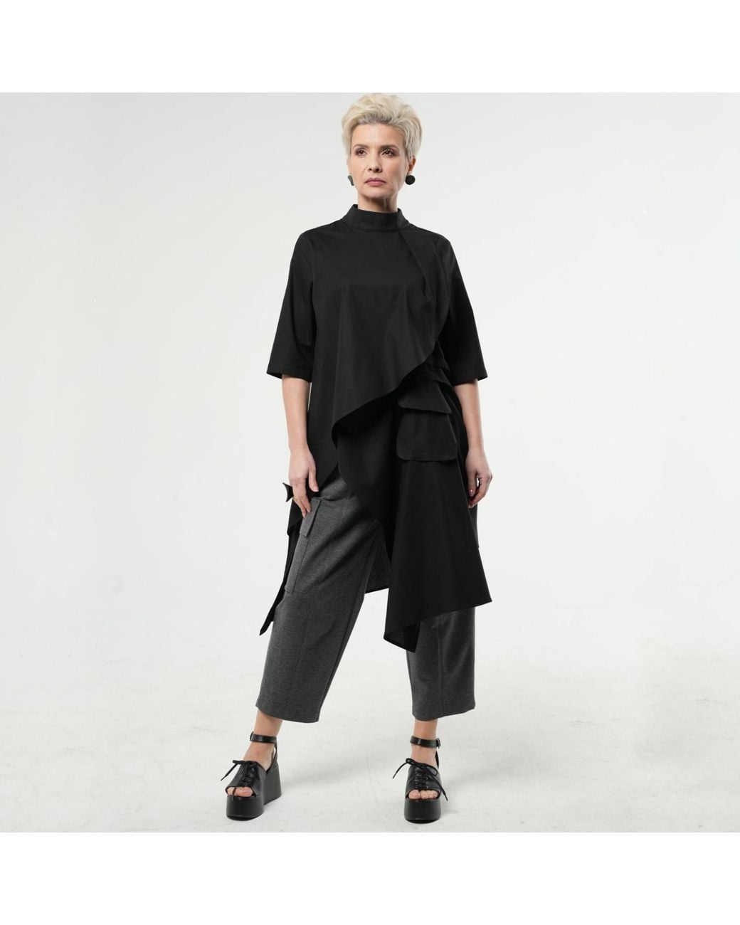 Metamorph Black Asymmetric Loose Shirt