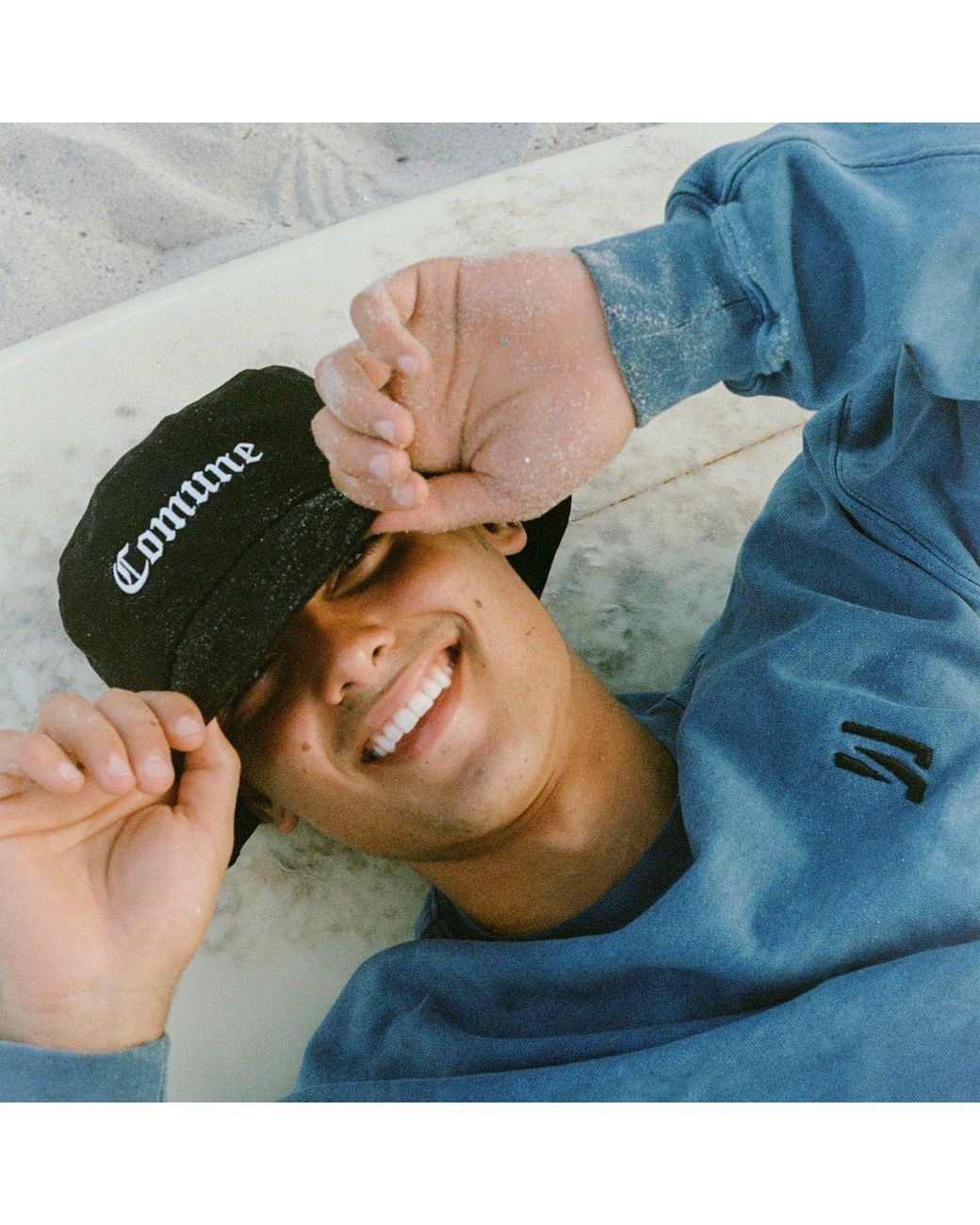 Comune Black Cali Bucket Hat for men