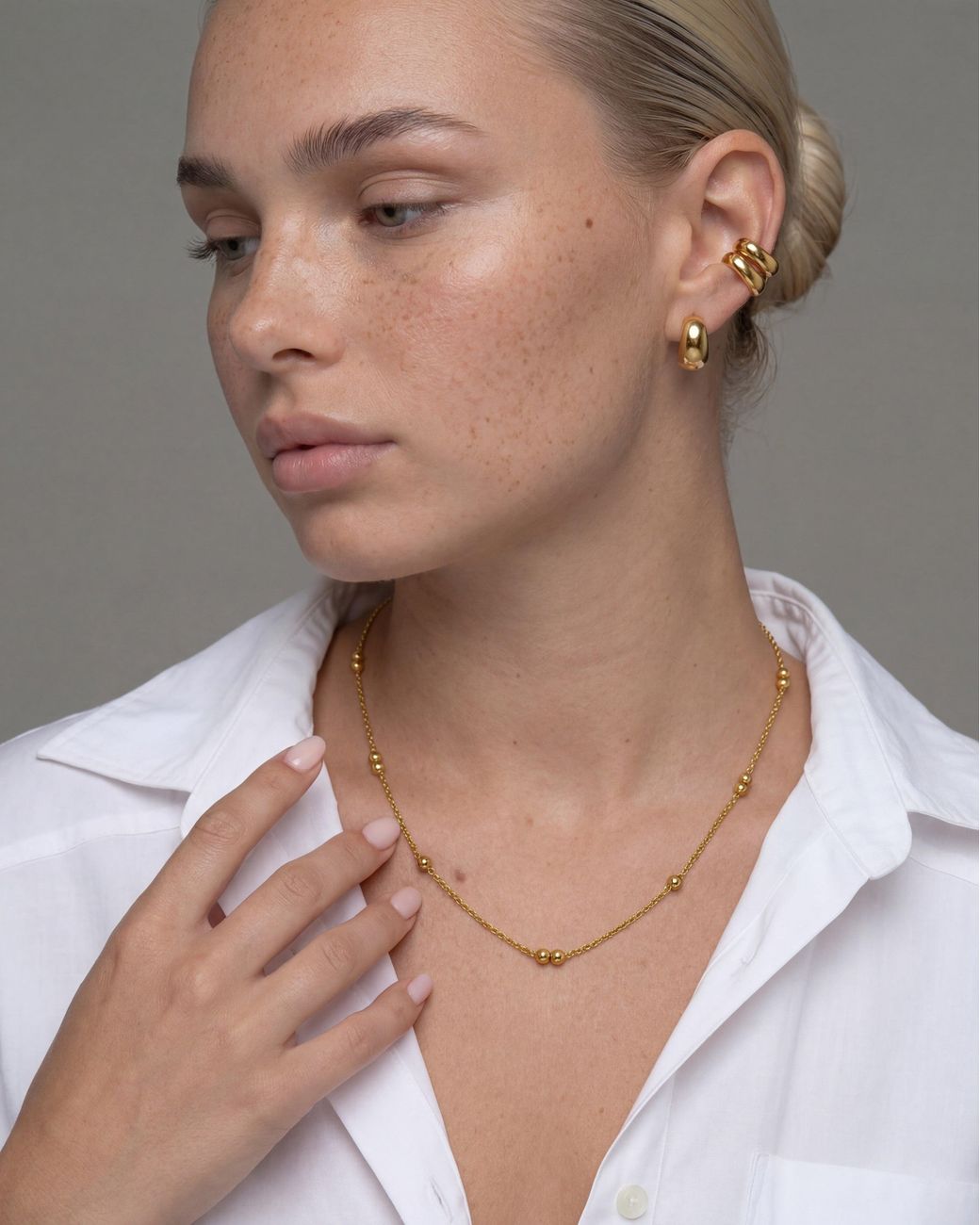 Elk & Bloom Metallic 14K Huggie Hoop Ear Cuff