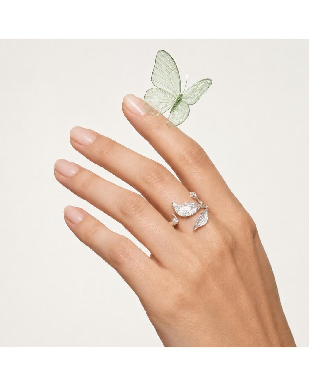 Ormiro White Wind Leaf Sterling Ring & Earrings Jewelry Set