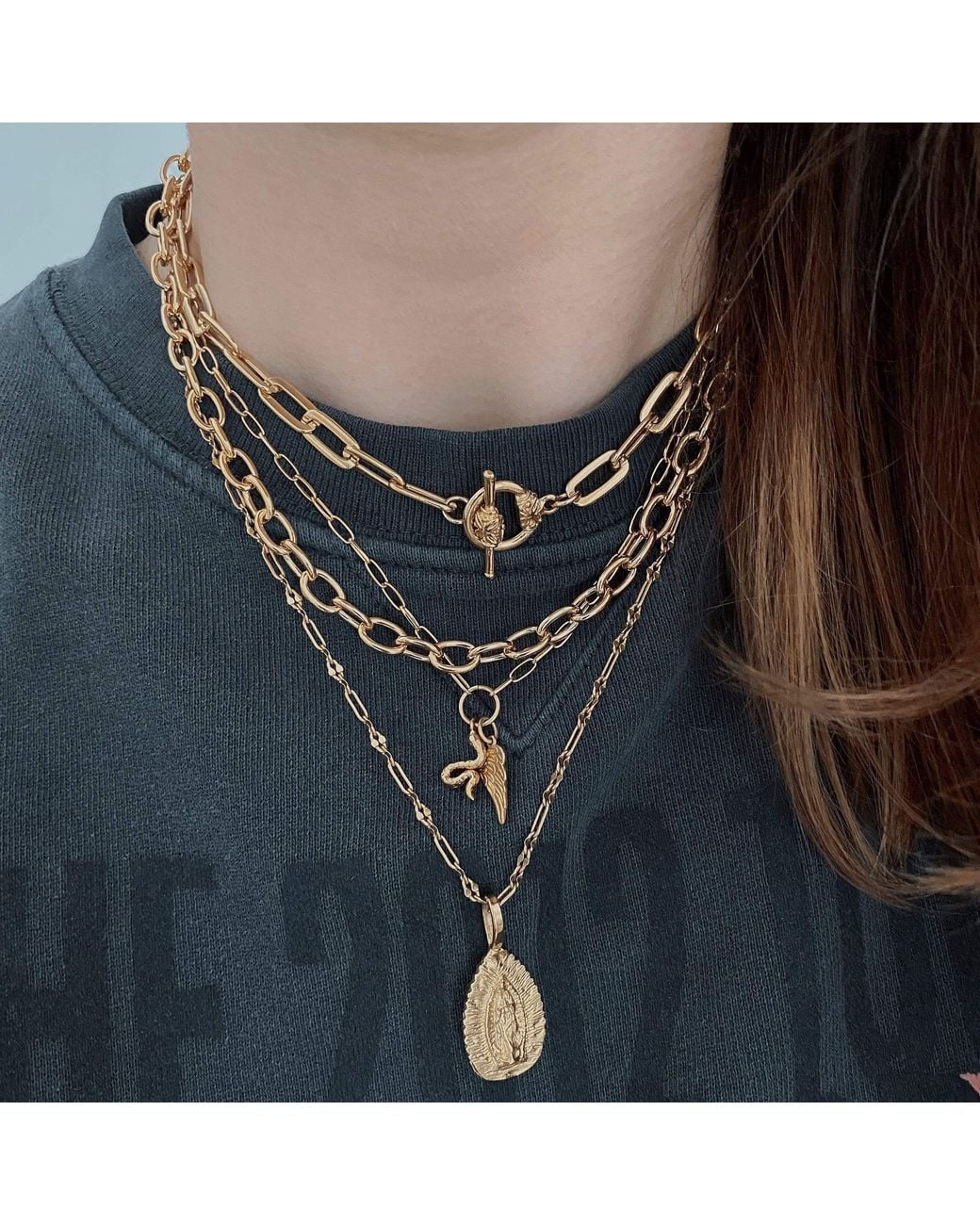 IN CAUDA VENENUM Metallic Circé Necklace
