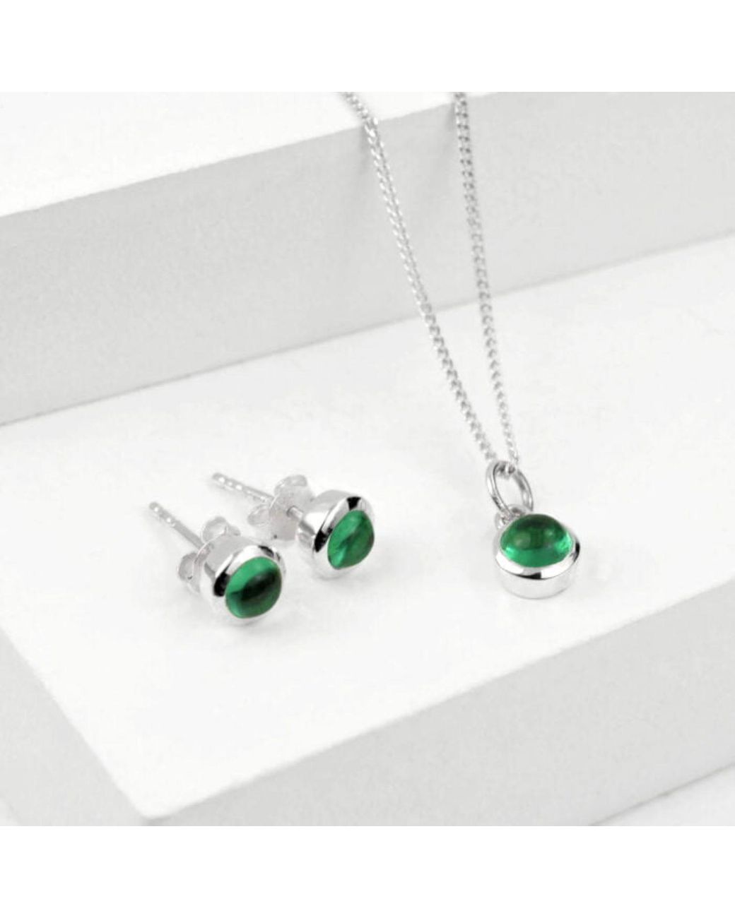 The Jewellery Store London White May Birthstone Jewellery Set With Emerald