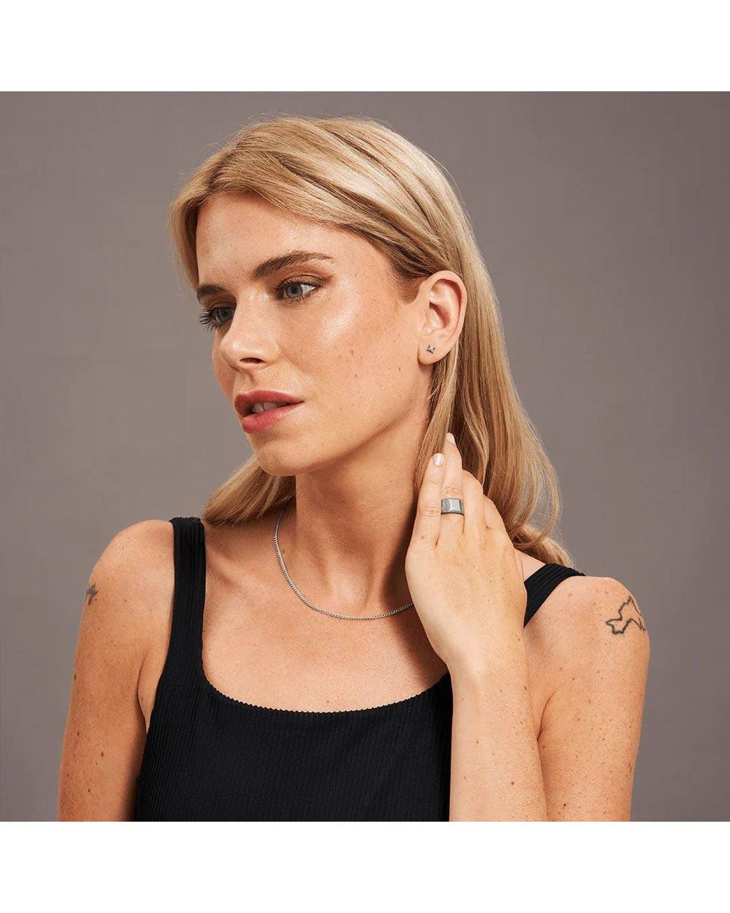 7879 White 925 Mini Star Stud Earrings