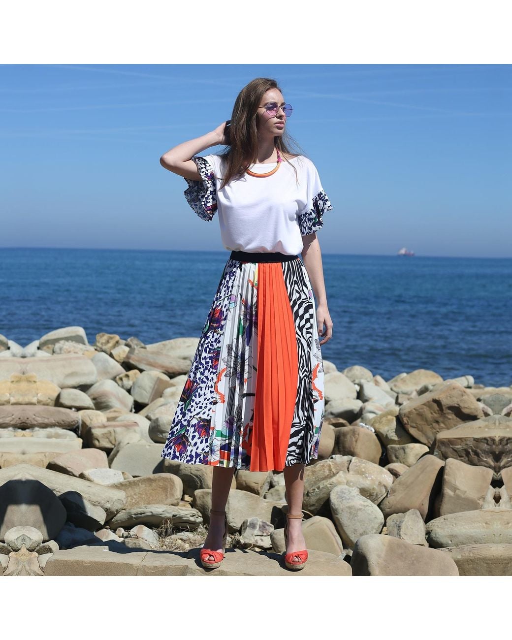 Lalipop Design Blue Cotton Blouse With Boat Neck & Pleated Sleeves