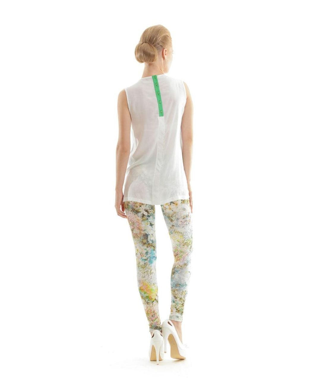 Conquista Green Silky Floral Pants