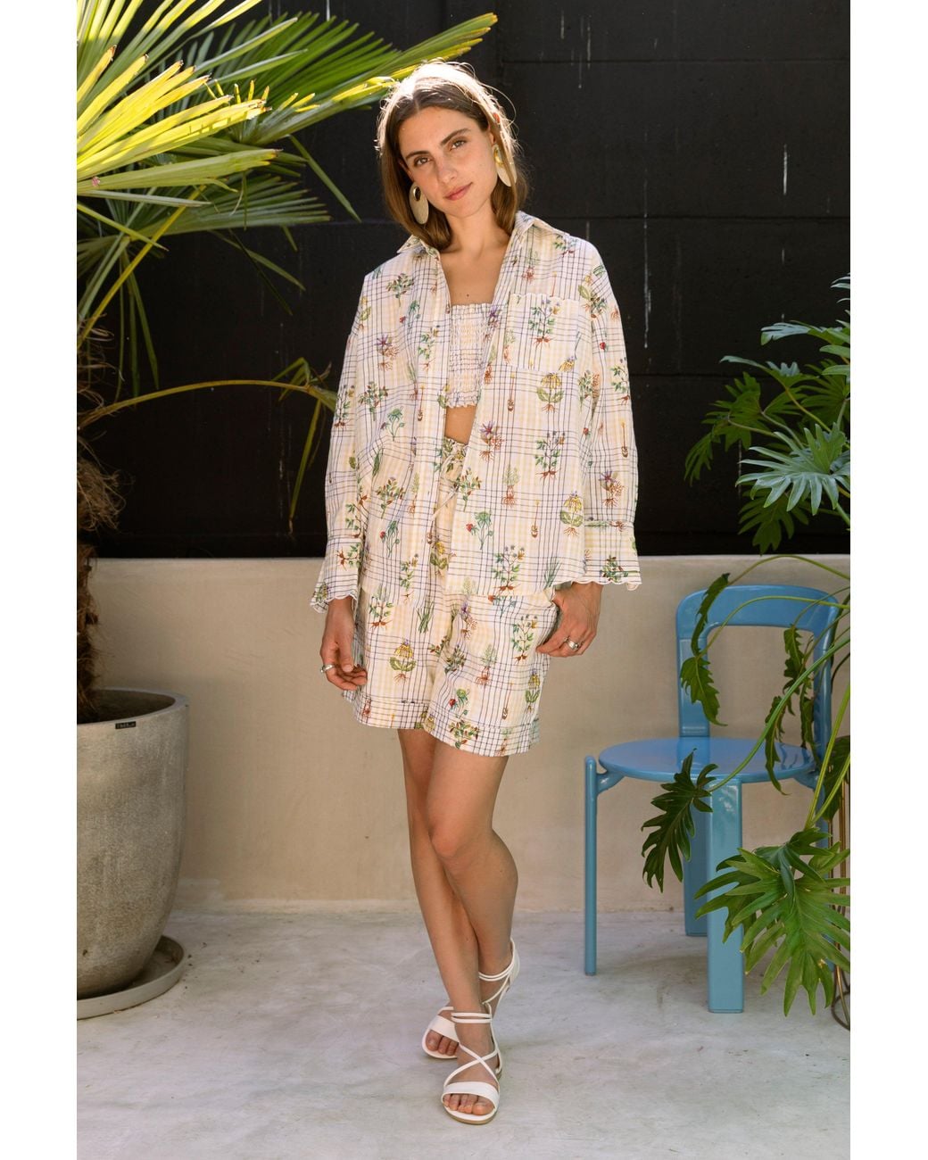 Em & Shi White Healing Herbs Shirt
