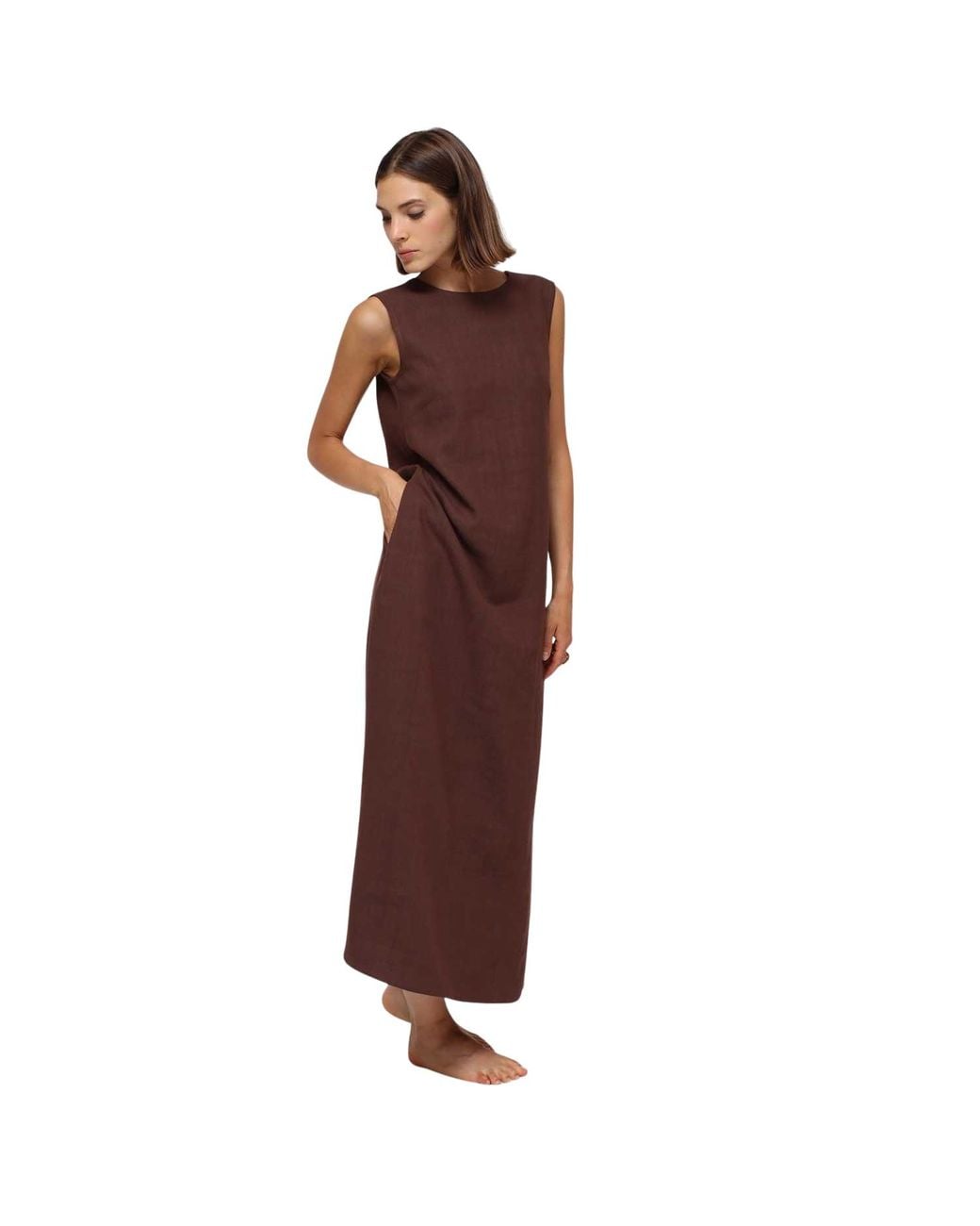 Humans & Land Brown The Nefertiti – V-Back Linen Dress