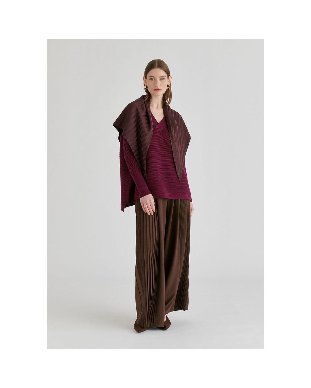 Paisie Purple V-Neck Ribbed Jumper