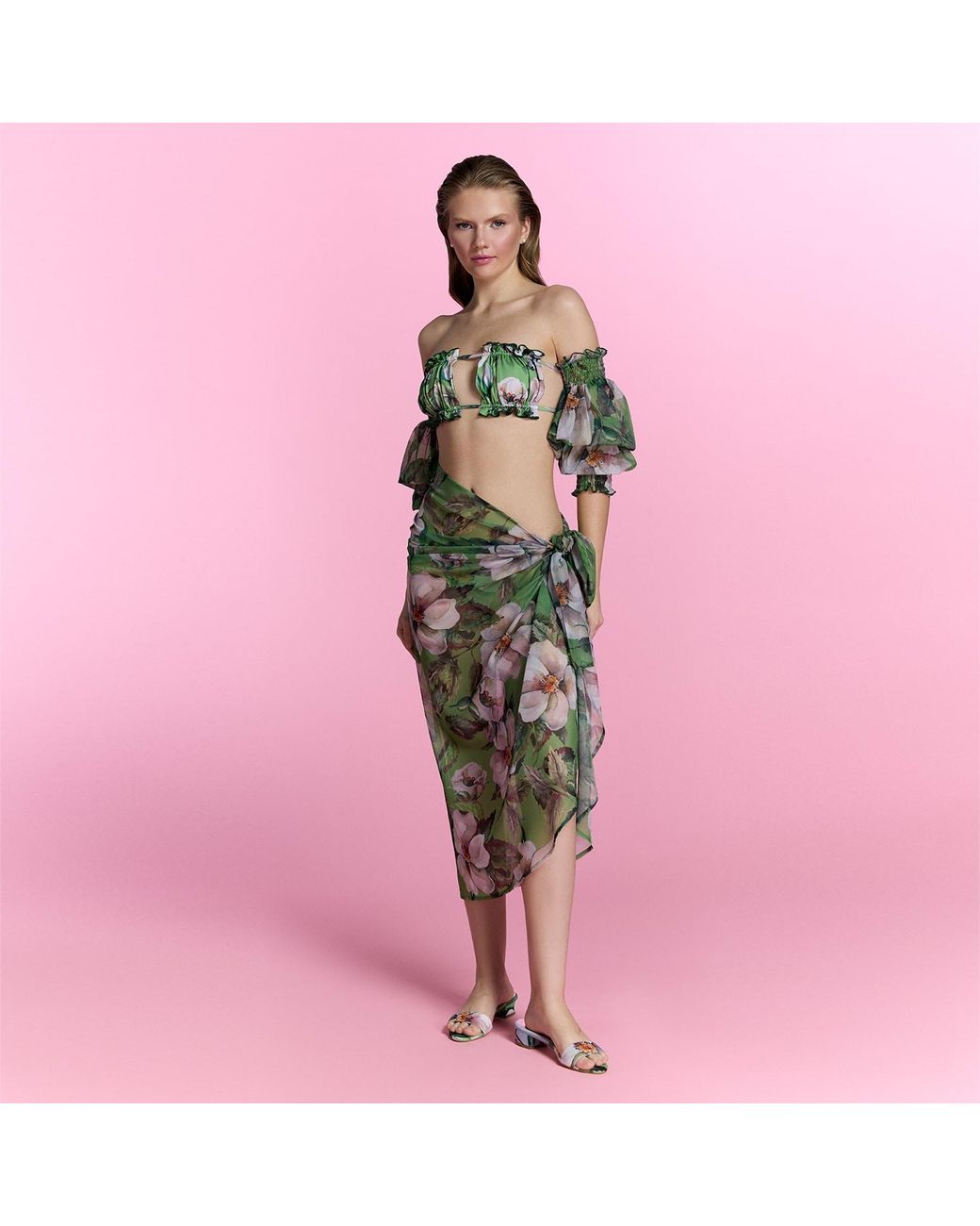 Nur Karaata Green Sheer Escape Pareo