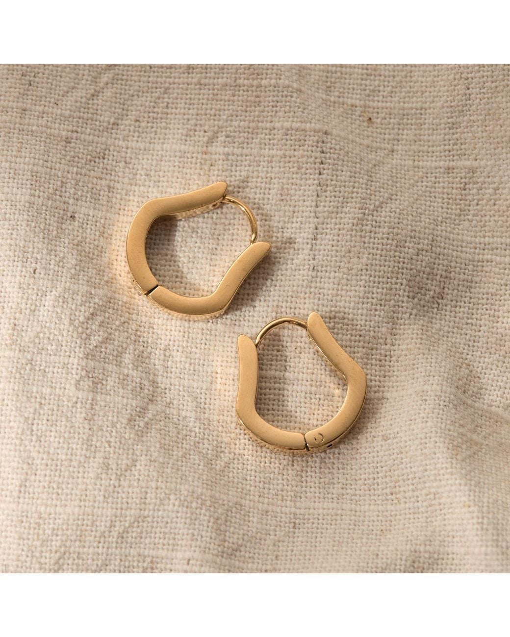 A Weathered Penny Metallic Juno Hoops