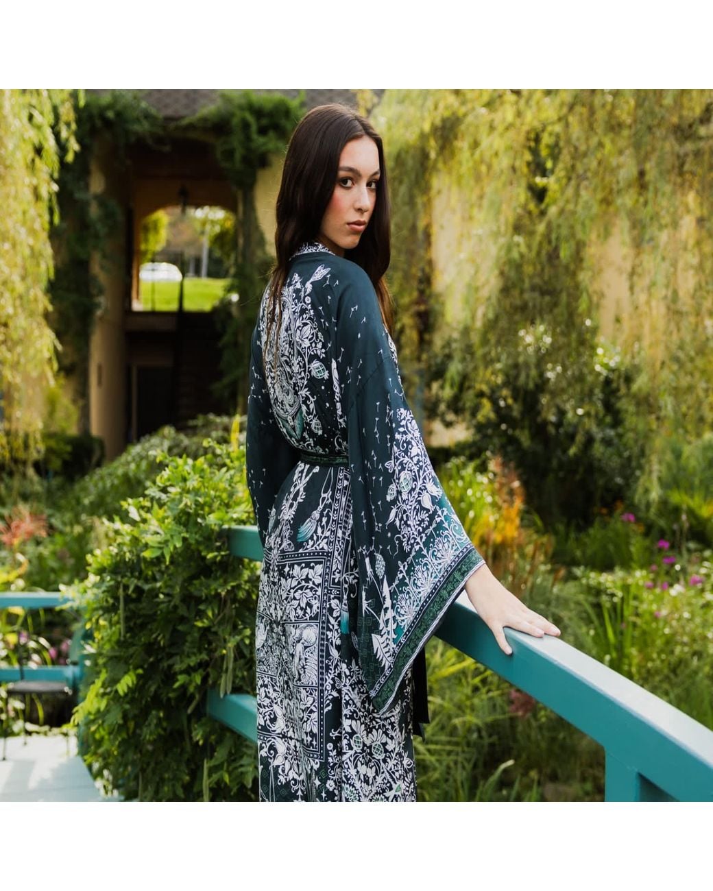 Silk&Soul Gray Tree Of Life Silk Robe